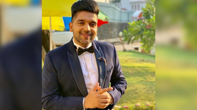 Guru randhawa bought new lamborghini gallardo car Guru randhawa bought new lamborghini gallardo car