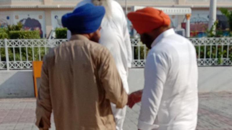 Manjinder Sirsa clicked with pro-Khalistan leader Gopal Singh Chawla in Pakistan Manjinder Sirsa clicked with pro-Khalistan leader Gopal Singh Chawla in Pakistan