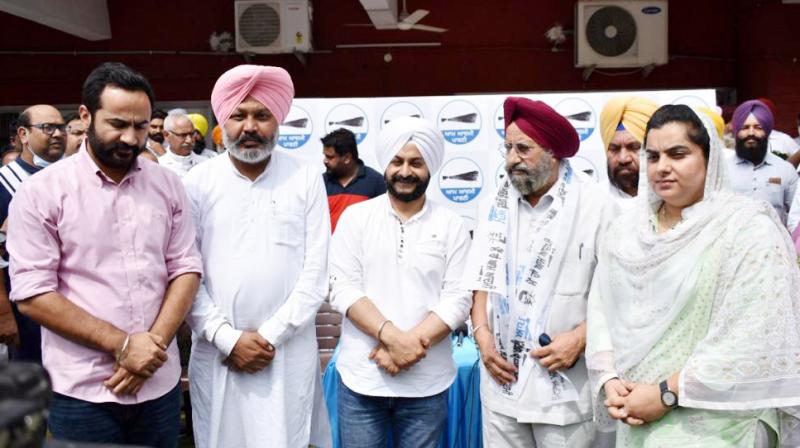 Manpreet Badal's ally Jagroop Singh Gill joins AAP Manpreet Badal's ally Jagroop Singh Gill joins AAP