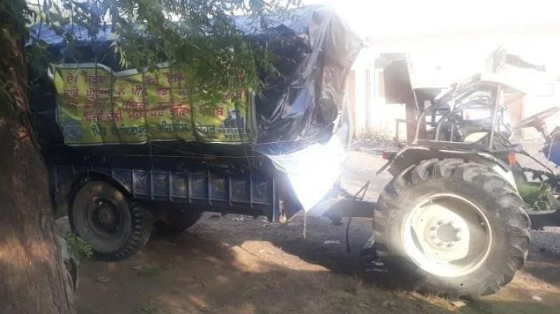 Tractor Trolley Tractor Trolley
