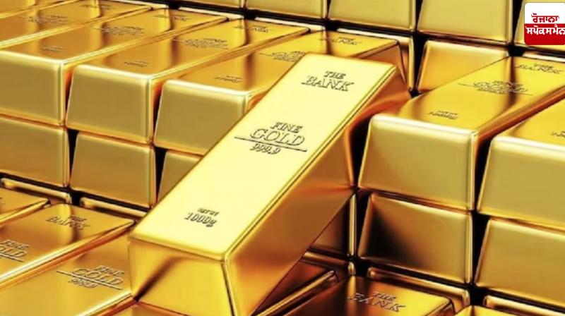 Gold and silver prices hit new record highs