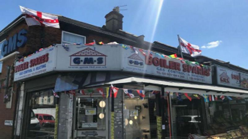 Sikh soccer fan in London racially targeted Sikh soccer fan in London racially targeted