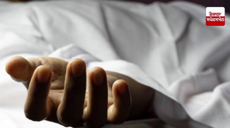 Seven-month-old baby slips from mother's lap, falls from 21st floor Seven-month-old baby slips from mother's lap, falls from 21st floor