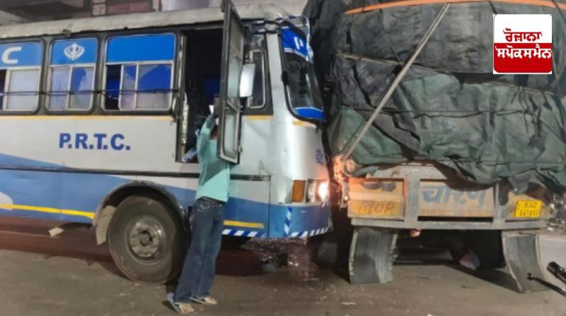 In the early morning, a PRTC bus full of passengers collided with a truck In the early morning, a PRTC bus full of passengers collided with a truck