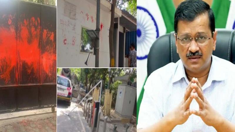 Arvind Kejriwal's house attacked Arvind Kejriwal's house attacked