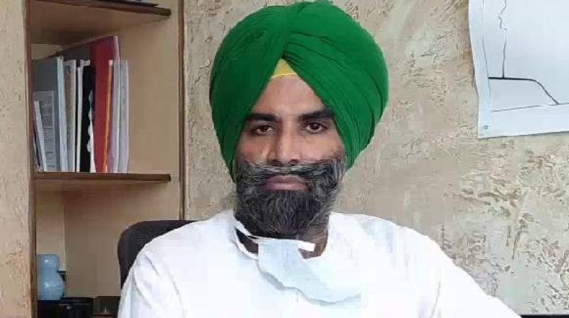 Dr. Sunny Singh Ahluwalia Dr. Sunny Singh Ahluwalia