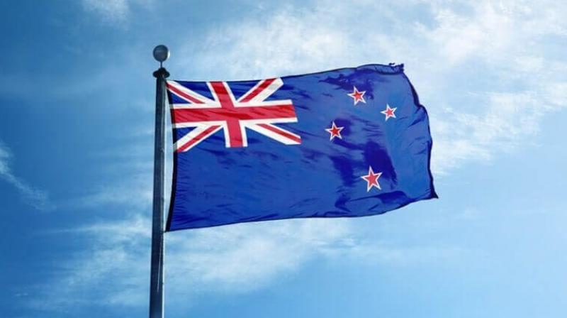 New Zealand offers one-off resident visa to 165,000 migrants New Zealand offers one-off resident visa to 165,000 migrants