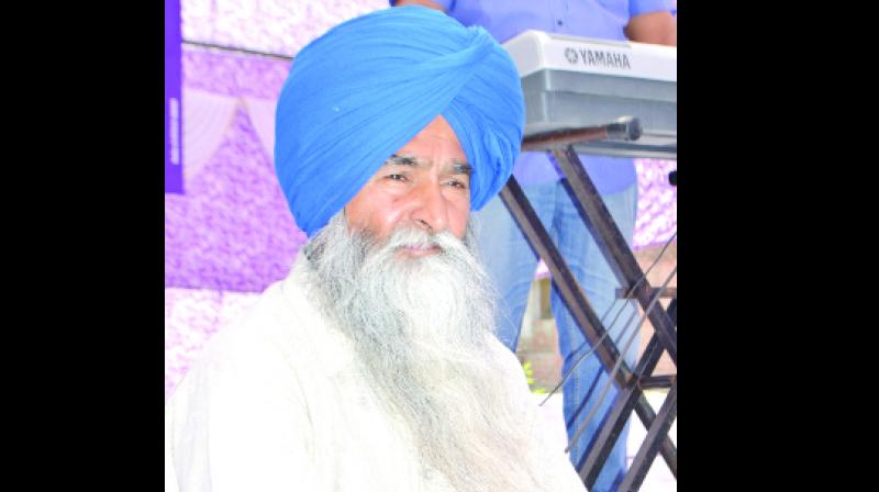 ਸੂਬਾ ਸਰਕਾਰ ਵਲੋਂ ਗ਼ਰੀਬ ਮਜ਼ਦੂਰ ਵਰਗ ਲੋਕਾਂ ਨੂੰ ਤਿੰਨ-ਤਿੰਨ ਹਜ਼ਾਰ ਰੁਪਏ ਦੇਣਾ ਸ਼ਲਾਘਾਯੋਗ ਕਦਮ : ਹਰੀ ਸਿੰਘ ਟੌਹੜਾ ਸੂਬਾ ਸਰਕਾਰ ਵਲੋਂ ਗ਼ਰੀਬ ਮਜ਼ਦੂਰ ਵਰਗ ਲੋਕਾਂ ਨੂੰ ਤਿੰਨ-ਤਿੰਨ ਹਜ਼ਾਰ ਰੁਪਏ ਦੇਣਾ ਸ਼ਲਾਘਾਯੋਗ ਕਦਮ : ਹਰੀ ਸਿੰਘ ਟੌਹੜਾ