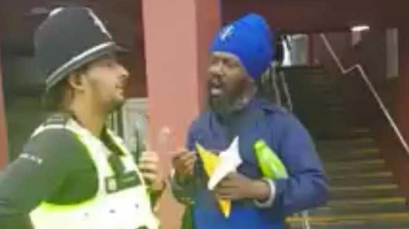 Sikh man detained for carrying kirpan in UK’s Birmingham Sikh man detained for carrying kirpan in UK’s Birmingham