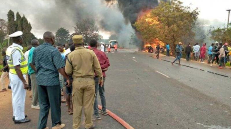 Scores killed in Tanzania fuel tanker explosion