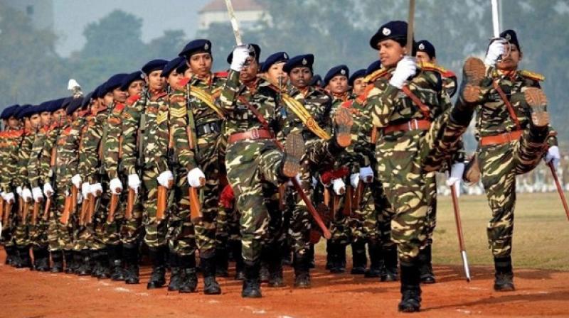 Women CRPF soldiers will be deployed in Kashmir, training will be given for 6 weeks Women CRPF soldiers will be deployed in Kashmir, training will be given for 6 weeks