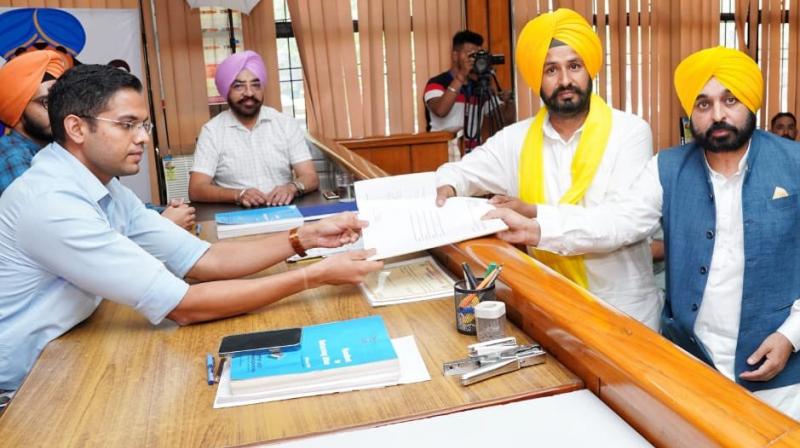 Gurmel Singh files nomination paper for Sangrur by-polls