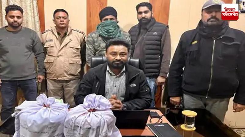 1 drug addict arrested with heroin worth Rs 70 crore in Amritsar 1 drug addict arrested with heroin worth Rs 70 crore in Amritsar
