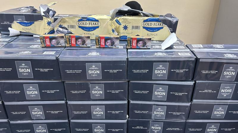 Cigarettes worth Rs 4.21 lakh were recovered from a passenger from Sharjah at Amritsar airport Cigarettes worth Rs 4.21 lakh were recovered from a passenger from Sharjah at Amritsar airport