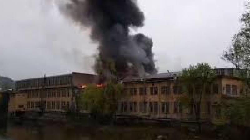 A terrible fire caught the former textile factory A terrible fire caught the former textile factory