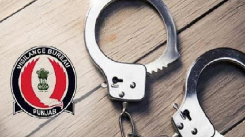 Vigilance arrests absconding middle man of motor vehicle inspector Jalandhar Vigilance arrests absconding middle man of motor vehicle inspector Jalandhar