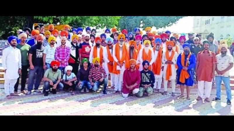 ਸਿੱਖ ਸਟੂਡੈਂਟਸ ਫ਼ੈਡਰੇਸ਼ਨ ਦੇ ਪੁਨਰ ਗਠਨ ਕਰਨ ਸਮੇਂ ਗੱਲਬਾਤ ਕਰਦੇ ਹੋਏ ਭੁਪਿੰਦਰ ਸਿੰਘ ਬਜਰੂੜ। ਸਿੱਖ ਸਟੂਡੈਂਟਸ ਫ਼ੈਡਰੇਸ਼ਨ ਦੇ ਪੁਨਰ ਗਠਨ ਕਰਨ ਸਮੇਂ ਗੱਲਬਾਤ ਕਰਦੇ ਹੋਏ ਭੁਪਿੰਦਰ ਸਿੰਘ ਬਜਰੂੜ।