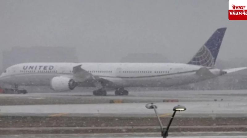 Flights cancelled Due to US snowstorm