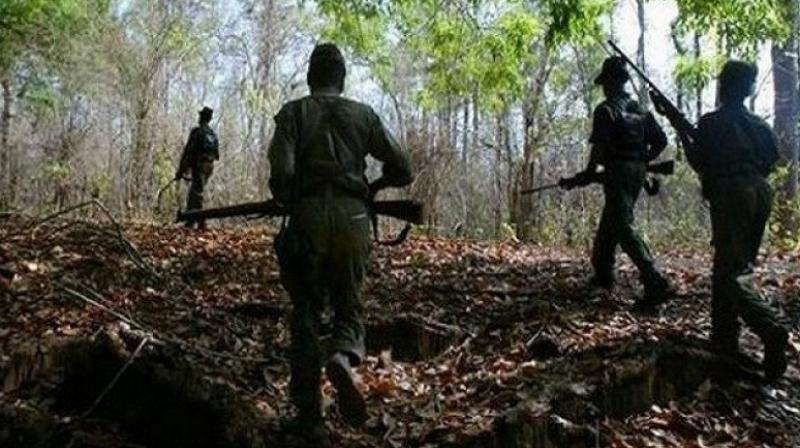 Chhattisgarh News: Maoists hack BJP worker to death in front of his family Chhattisgarh News: Maoists hack BJP worker to death in front of his family