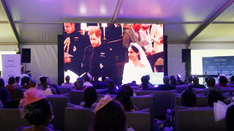 people watch royal wedding people watch royal wedding