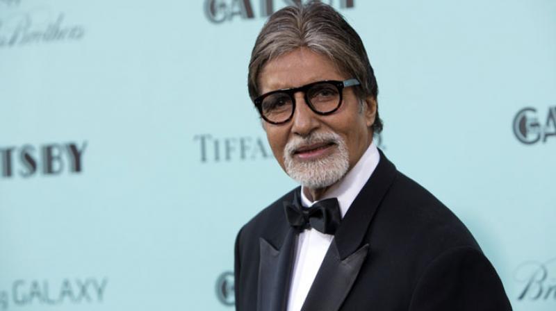  Amitabh Bachchan's entire family suffers from corona virus