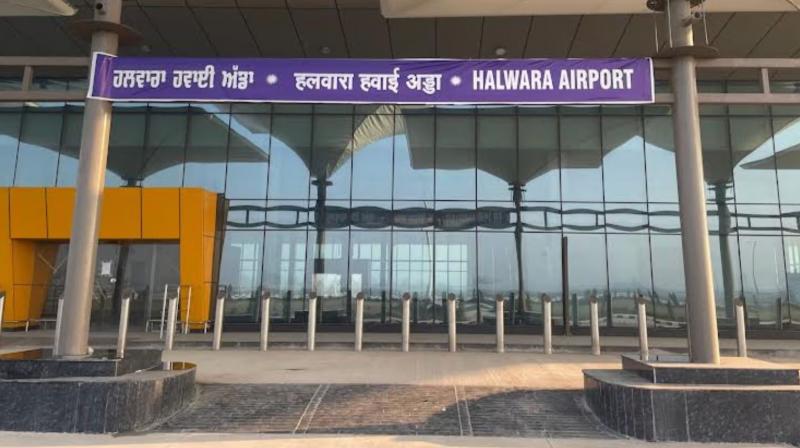 Policeman commits suicide on Halwara Airport