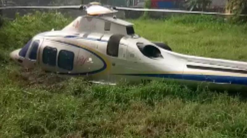 Helicopter crash landing in Kerala Helicopter crash landing in Kerala