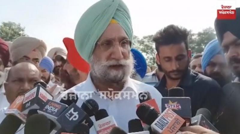Sukhjinder Randhawa Sukhjinder Randhawa