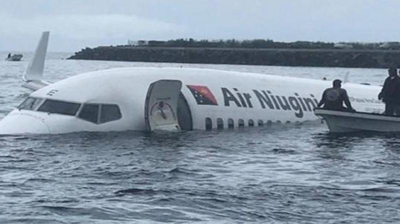Plane crash in sea Plane crash in sea