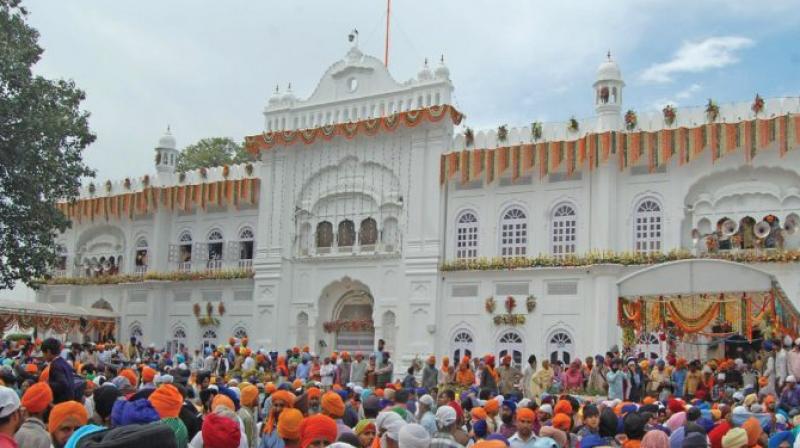 Hola Mohalla Hola Mohalla