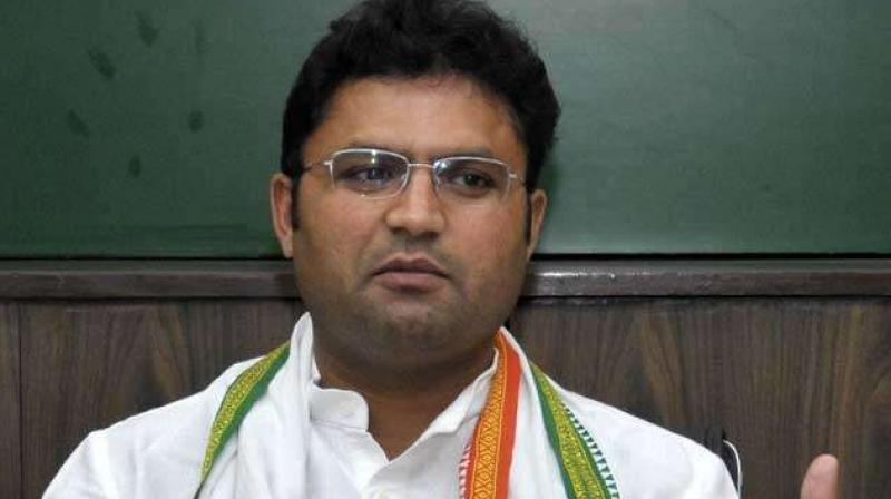 Congress candidate Ashok Tanwar targets opposition parties