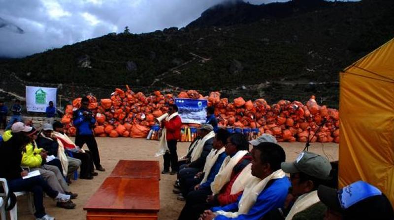 Mount Everest Clean-Up Mount Everest Clean-Up