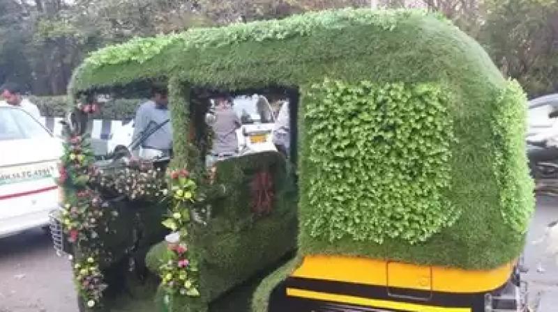 Green auto running on the streets of Pune people say if the snake enters then Green auto running on the streets of Pune people say if the snake enters then