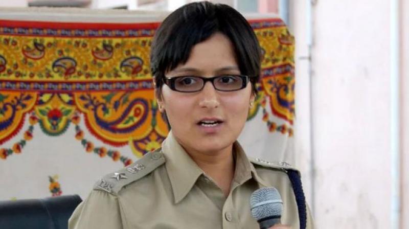 SP Shobha Bhutada SP Shobha Bhutada