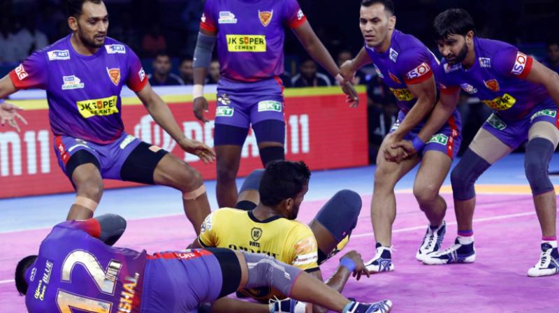 Telugu Titans vs Dabang Delhi