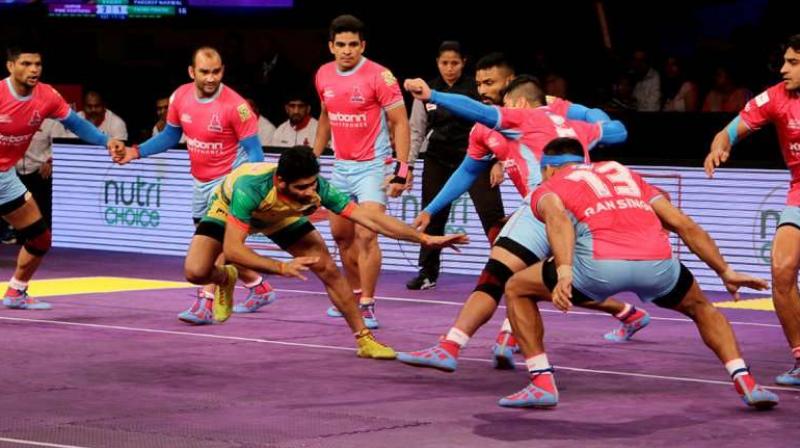 Patna Pirates and Jaipur Pink Panthers Patna Pirates and Jaipur Pink Panthers