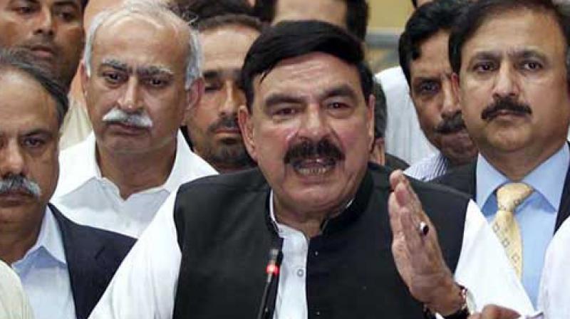 Pakistan Railways Minister attacked in London Pakistan Railways Minister attacked in London