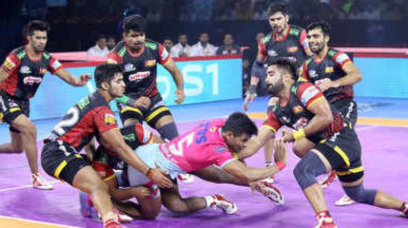 Bengaluru Bulls Beat Table Toppers Jaipur Pink Panthers