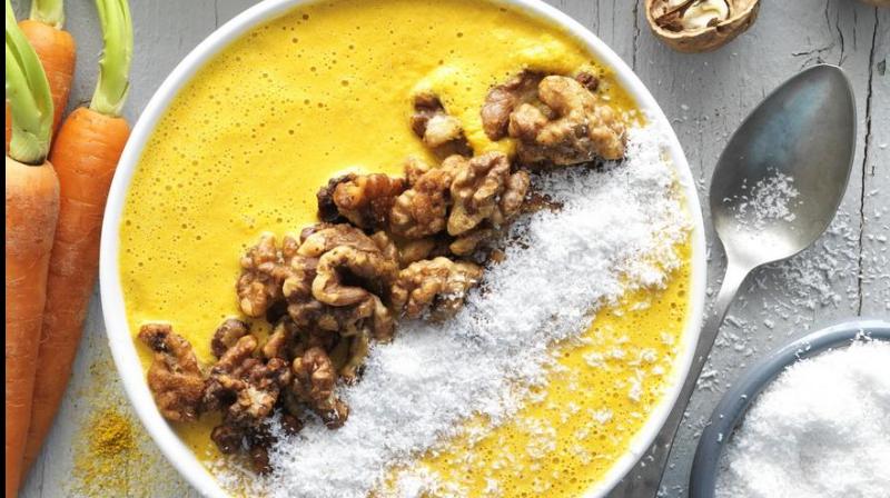 Carrot and Walnut Smoothie Bowl