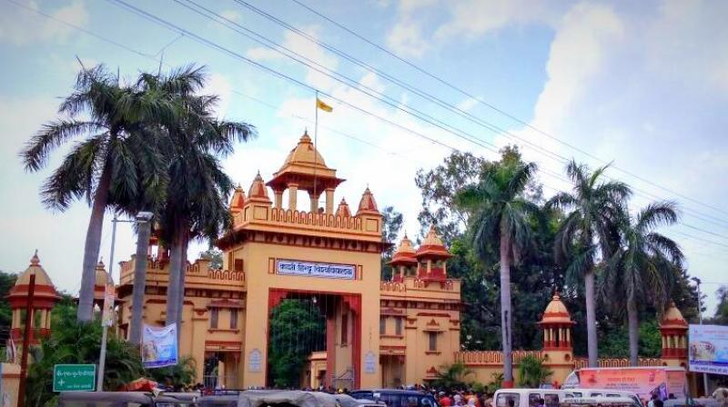 Fresh row at BHU as students oppose appointment of Muslim professor Fresh row at BHU as students oppose appointment of Muslim professor