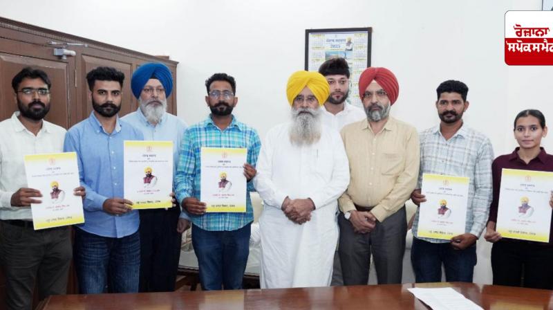 Gurmeet Singh Khudiyan handed over appointment letters to 8 youth in the Animal Husbandry Department. Gurmeet Singh Khudiyan handed over appointment letters to 8 youth in the Animal Husbandry Department.
