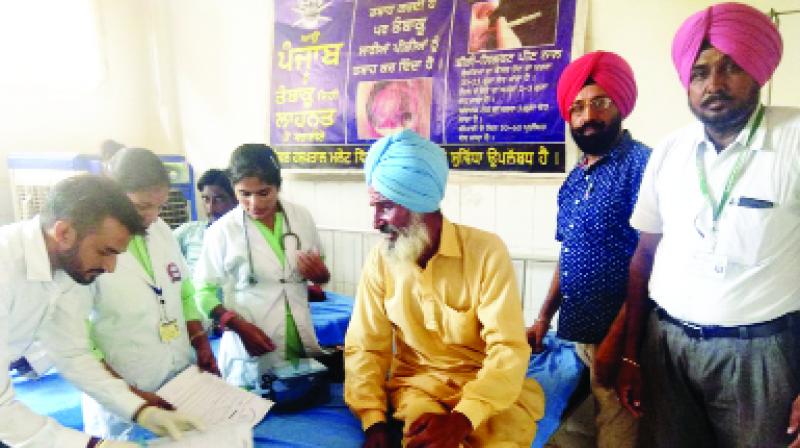 G.O.G. Malout team is admitted the patients G.O.G. Malout team is admitted the patients