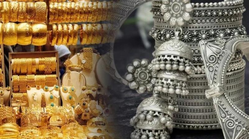 Gold prices today fall sharply, silver rates plunge Gold prices today fall sharply, silver rates plunge