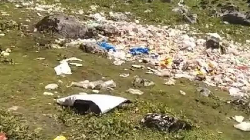 Garbage piles on Chardham Yatra route Garbage piles on Chardham Yatra route