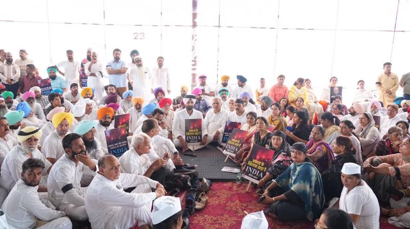 Punjab Congress churned 'Silent Satyagraha' against BJP's vindictive politics Punjab Congress churned 'Silent Satyagraha' against BJP's vindictive politics