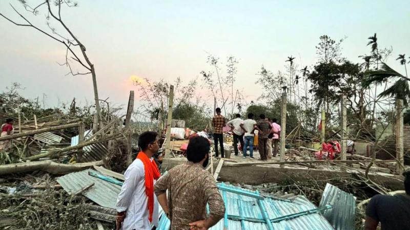 Destruction due to storm and rain in 4 states of the country Destruction due to storm and rain in 4 states of the country