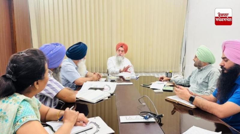 ਪੰਜਾਬ ਵਿਧਾਨ ਸਭਾ ਦੇ ਸਪੀਕਰ ਕੁਲਤਾਰ ਸਿੰਘ ਸੰਧਵਾਂ ਆ ਰਹੀਆਂ ਸ਼ਤਾਬਦੀਆਂ ਮਨਾਉਣ ਬਾਰੇ ਪੰਜਾਬੀ ਯੂਨੀਵਰਸਿਟੀ ਦੇ ਵਾਈਸ ਚਾਂਸਲਰ ਡਾ. ਜਗਦੀਪ ਸਿੰਘ ਅਤੇ ਹੋਰ ਵਿਦਵਾਨਾਂ ਨਾਲ ਬੈਠਕ ਕਰਦੇ ਹੋਏ ਪੰਜਾਬ ਵਿਧਾਨ ਸਭਾ ਦੇ ਸਪੀਕਰ ਕੁਲਤਾਰ ਸਿੰਘ ਸੰਧਵਾਂ ਆ ਰਹੀਆਂ ਸ਼ਤਾਬਦੀਆਂ ਮਨਾਉਣ ਬਾਰੇ ਪੰਜਾਬੀ ਯੂਨੀਵਰਸਿਟੀ ਦੇ ਵਾਈਸ ਚਾਂਸਲਰ ਡਾ. ਜਗਦੀਪ ਸਿੰਘ ਅਤੇ ਹੋਰ ਵਿਦਵਾਨਾਂ ਨਾਲ ਬੈਠਕ ਕਰਦੇ ਹੋਏ