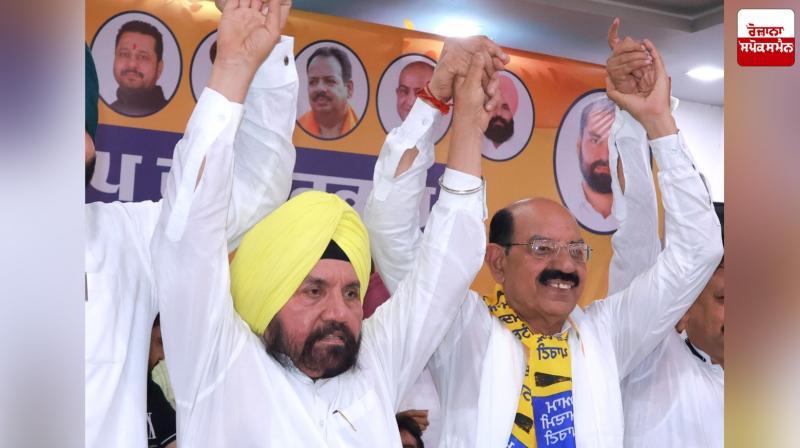 'AAP' candidate Mohinder Bhagat educated and intelligent person - Harchand Singh Burst 'AAP' candidate Mohinder Bhagat educated and intelligent person - Harchand Singh Burst