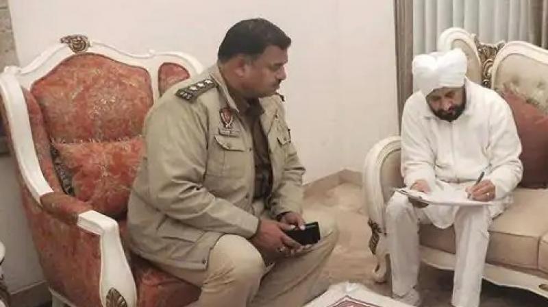 Mansa court summons former CM Charanjit Singh Channi Continued: Ordered to appear in court on January 12 Mansa court summons former CM Charanjit Singh Channi Continued: Ordered to appear in court on January 12