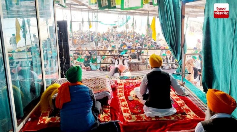 ਖਨੌਰੀ ਕਿਸਾਨ ਮੋਰਚੇ ਉੱਪਰ ਸ੍ਰੀ ਅਖੰਡ ਪਾਠ ਸਾਹਿਬ ਜੀ ਦੇ ਪਾਏ ਭੋਗ ਖਨੌਰੀ ਕਿਸਾਨ ਮੋਰਚੇ ਉੱਪਰ ਸ੍ਰੀ ਅਖੰਡ ਪਾਠ ਸਾਹਿਬ ਜੀ ਦੇ ਪਾਏ ਭੋਗ
